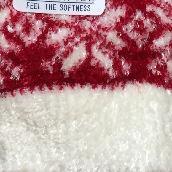 🦋 3/$25 2 Pair Cozy Chenille Lounge Socks - Picture 6 of 6